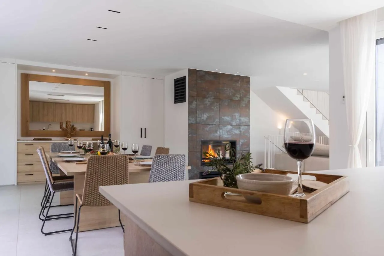 Dom wakacyjny Naramia Sagaro Villa With Poolgarden10 Pax S'Agaro Hiszpania