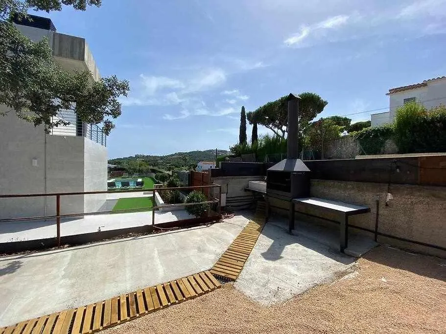 Naramia Sagaro Villa With Poolgarden10 Pax S'Agaro